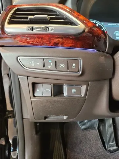 Genesis EQ900 2016, 210000 км, за 9910.8 USD - фото 15