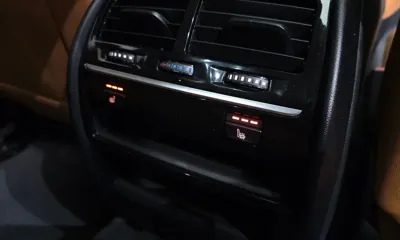 BMW 5-Series 2020, 53023 км, за 18886 USD - фото 29