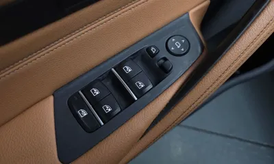 BMW 5-Series 2020, 53023 км, за 18886 USD - фото 30