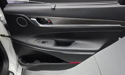 Hyundai Grandeur 2018, 111118 км, за 8861.76 USD - фото 25