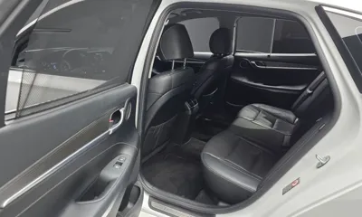 Hyundai Grandeur 2018, 111118 км, за 8861.76 USD - фото 26