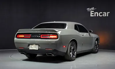 Dodge Challenger 2019, 49189 км, за 37696.15 USD