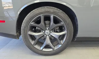 Dodge Challenger 2019, 49189 км, за 37696.15 USD