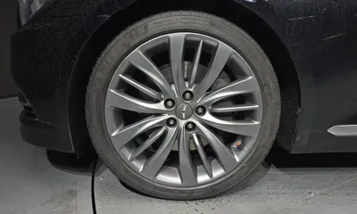 Hyundai Genesis 2015, 149733 км, за 6144.7 USD