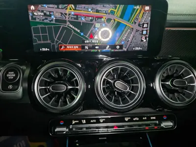 Mercedes-Benz GLB-Class 2023, 43000 км, за 25395.57 USD - фото 10
