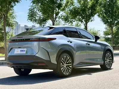 Lexus RZ 2023, 21300 км, за 23248.52 USD - фото 30