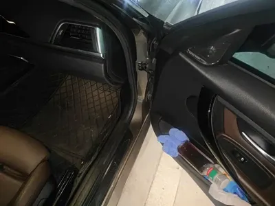BMW 3 Series 2018, 76500 км, за 11993.68 USD - фото 22
