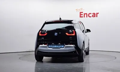 BMW i3 2015, 135917 км, за 5667.76 USD