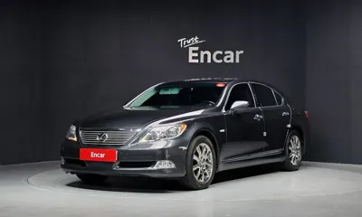 Lexus LS · 2008 год