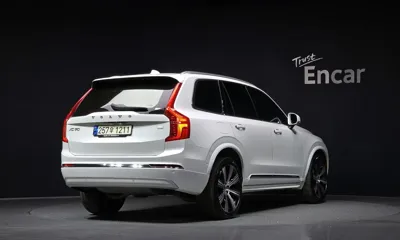 Volvo XC90 2022, 173820 км, за 27504.27 USD