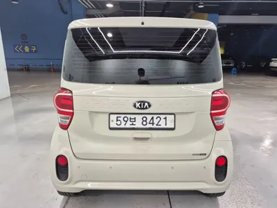Kia Ray 2018, 110000 км, за 3833.95 USD