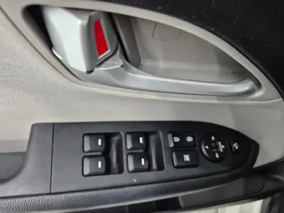 Kia Ray 2018, 110000 км, за 3807.27 USD - фото 9