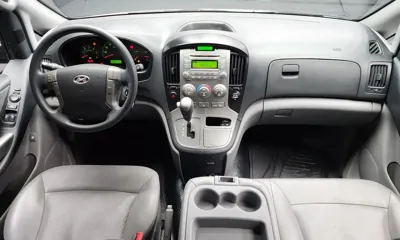 Hyundai Starex 2015, 153431 км, за 5629.13 USD - фото 7