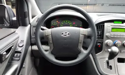 Hyundai Starex 2015, 153431 км, за 5629.13 USD - фото 13