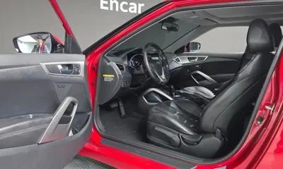 Hyundai Veloster 2012, 68614 км, за 3296.99 USD - фото 18