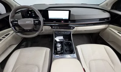 Kia Canival 2025, 26086 км, за 29921.2 USD - фото 7