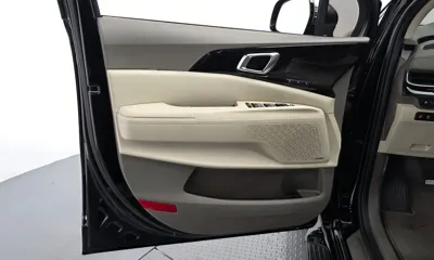 Kia Canival 2025, 26086 км, за 29921.2 USD - фото 24