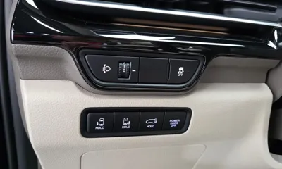 Kia Canival 2025, 26086 км, за 29921.2 USD - фото 30