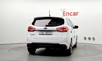 Kia Carens 2014, 127437 км, за 4428.88 USD