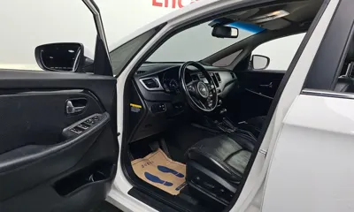 Kia Carens 2014, 127437 км, за 4398.06 USD - фото 10