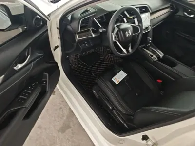 Honda Civic 2020, 54700 км, за 9768.42 USD - фото 16