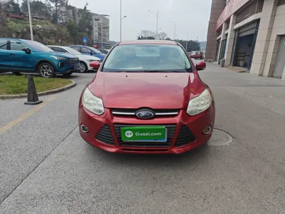 Ford Focus 2012, 120800 км, за 5032 USD - фото 2