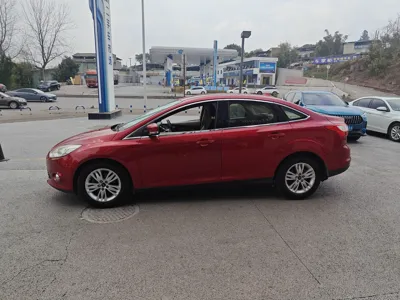 Ford Focus 2012, 120800 км, за 5032 USD - фото 5