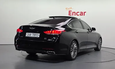 Hyundai Genesis 2014, 182402 км, за 5665.17 USD