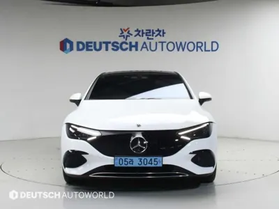 Mercedes-Benz EQE 2022, 52290 км, за 35063.78 USD