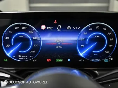 Mercedes-Benz EQE 2022, 52290 км, за 35063.78 USD - фото 8