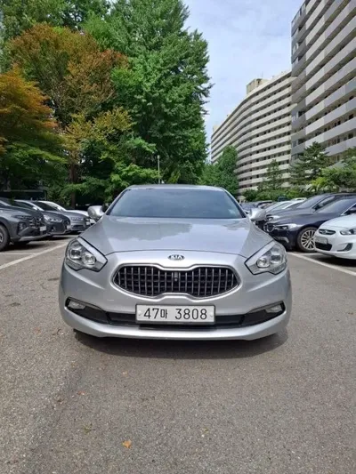 Kia K9 · 2013 год