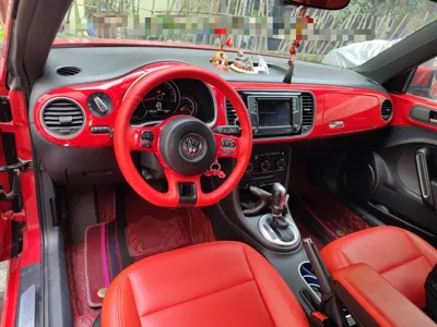 Volkswagen Beetle 2015, 68400 км, за 11602 USD - фото 10