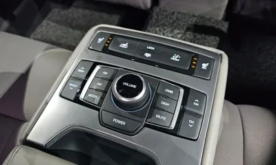 Hyundai Genesis 2014, 150958 км, за 6892.48 USD - фото 34