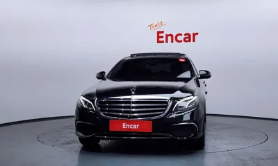 Mercedes-Benz E-Class 2019, 127489 км, за 16114.18 USD
