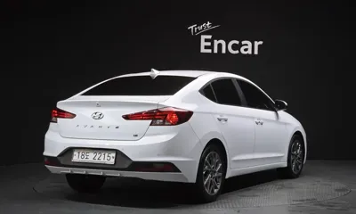 Hyundai Avante 2019, 152267 км, за 5389.06 USD