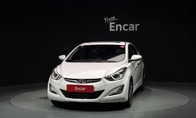 Hyundai Avante 2016, 106746 км, за 4355.46 USD