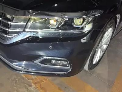 Volkswagen Passat 2020, 112000 км, за 11477.12 USD