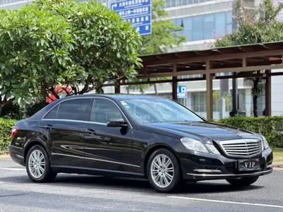 Mercedes-Benz E-Class 2012, 140000 км, за 5856.27 USD