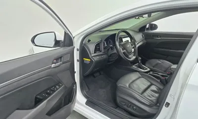 Hyundai Avante 2016, 138198 км, за 4529.34 USD - фото 10