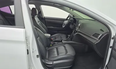 Hyundai Avante 2016, 138198 км, за 4529.34 USD - фото 11