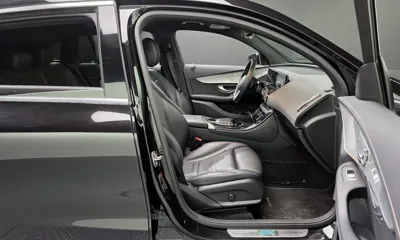 Mercedes-Benz EQC 2020, 108186 км, за 22252.86 USD - фото 10