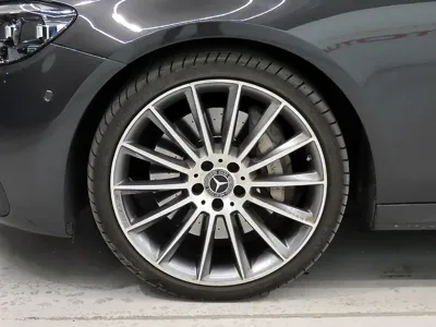 Mercedes-Benz E-Class 2021, 59000 км, за 27192.32 USD