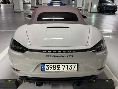 Porsche 718 2024, 11500 км, за 91451.57 USD - фото 3