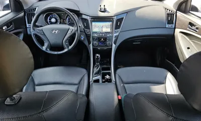 Hyundai Sonata 2013, 116570 км, за 4069.84 USD - фото 7