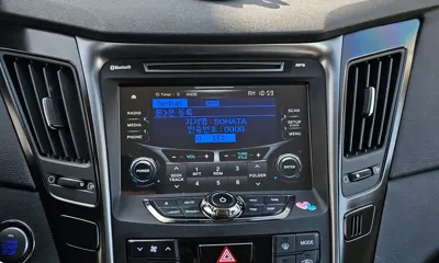 Hyundai Sonata 2013, 116570 км, за 4069.84 USD - фото 16