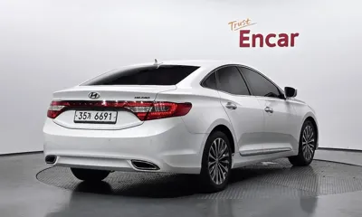 Hyundai Grandeur 2013, 128266 км, за 3708.04 USD