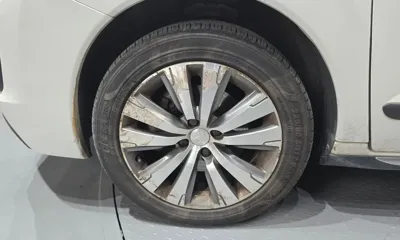 Peugeot 3008 2015, 177287 км, за 2371.99 USD