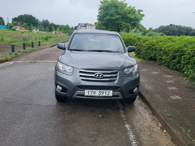 Hyundai Santafe 2012, 143000 км, за 2470.26 USD