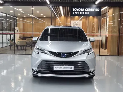 Toyota Sienna 2024, 15250 км, за 34790.6 USD