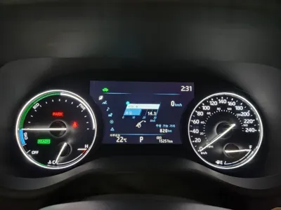 Toyota Sienna 2024, 15250 км, за 34790.6 USD - фото 8